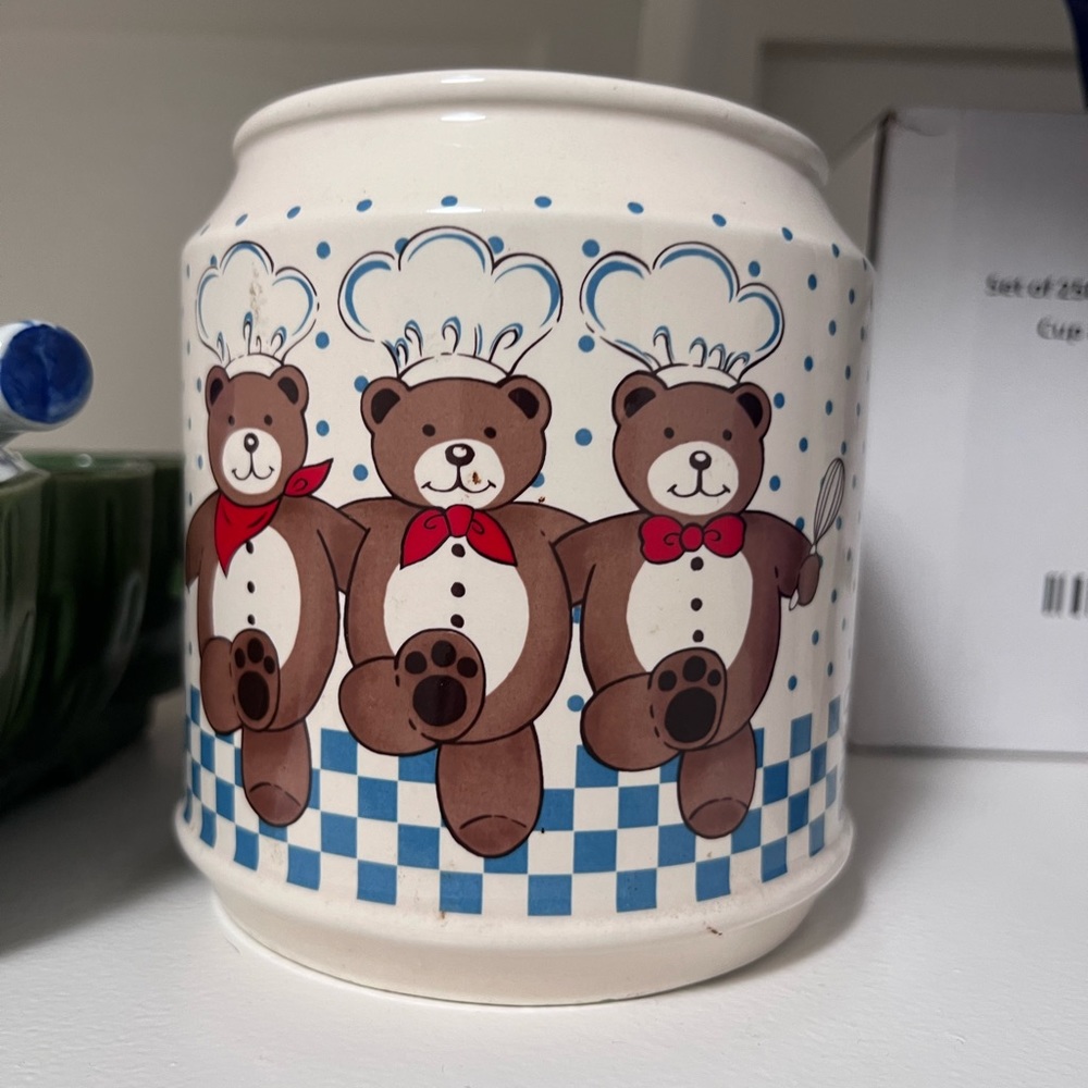 Bear cookie jar!